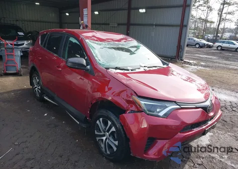 2018 Toyota Rav4 Le z USA, uszkodzony, nr VIN 2T3ZFREV8JW436428